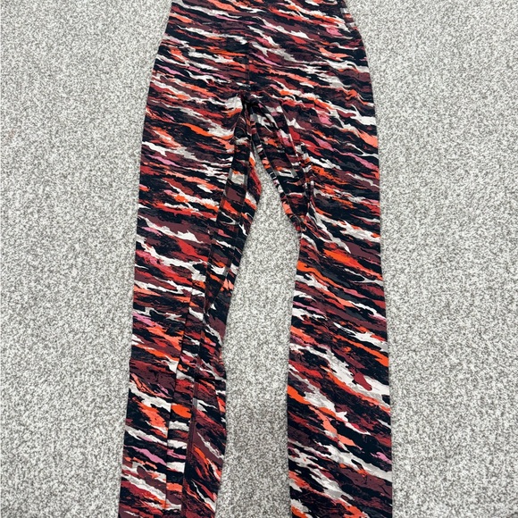 lululemon athletica Align Leggings - Picture 1 of 4
